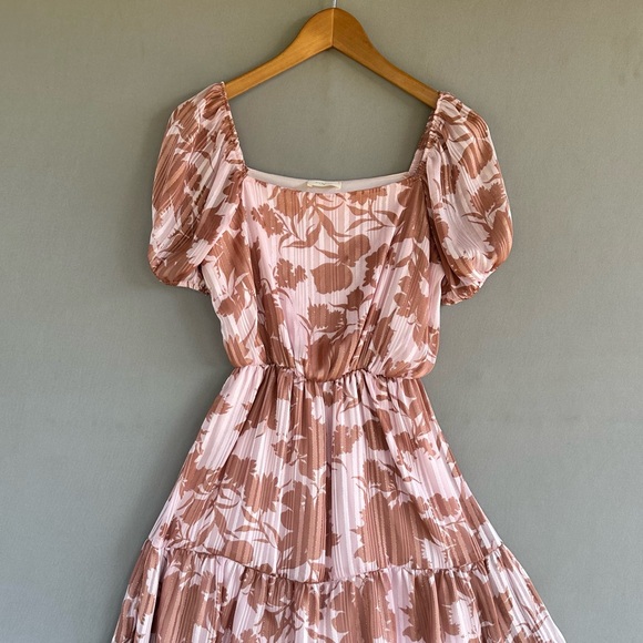 🎉 Everly Dress Women Size S - Picture 2 of 8